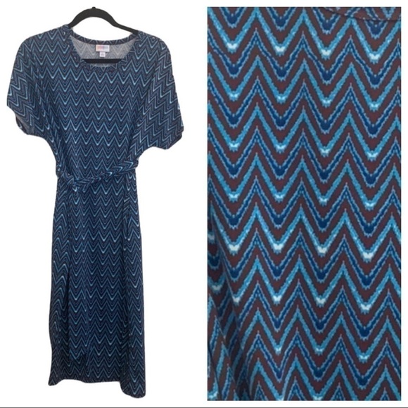 Lularoe Marley Blue Chevron Print Belted T-Shirt Dress Size L - Picture 4 of 9